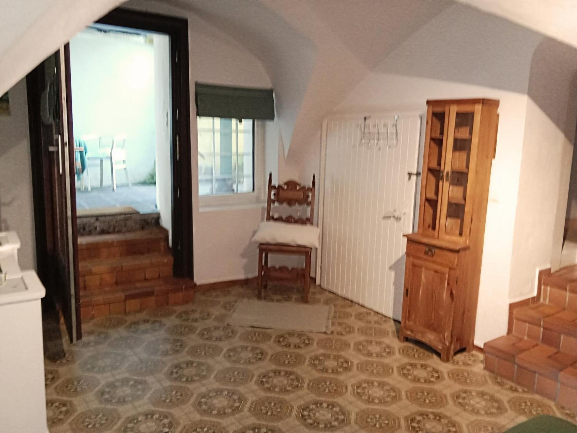 Apartment Mit 1 Schlafzimmer In Altstadthaus Sankt Veit an der Glan Exteriör bild