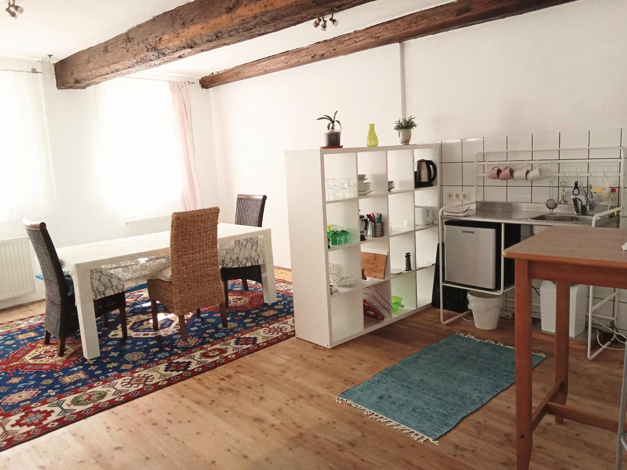 Apartment Mit 1 Schlafzimmer In Altstadthaus Sankt Veit an der Glan Exteriör bild